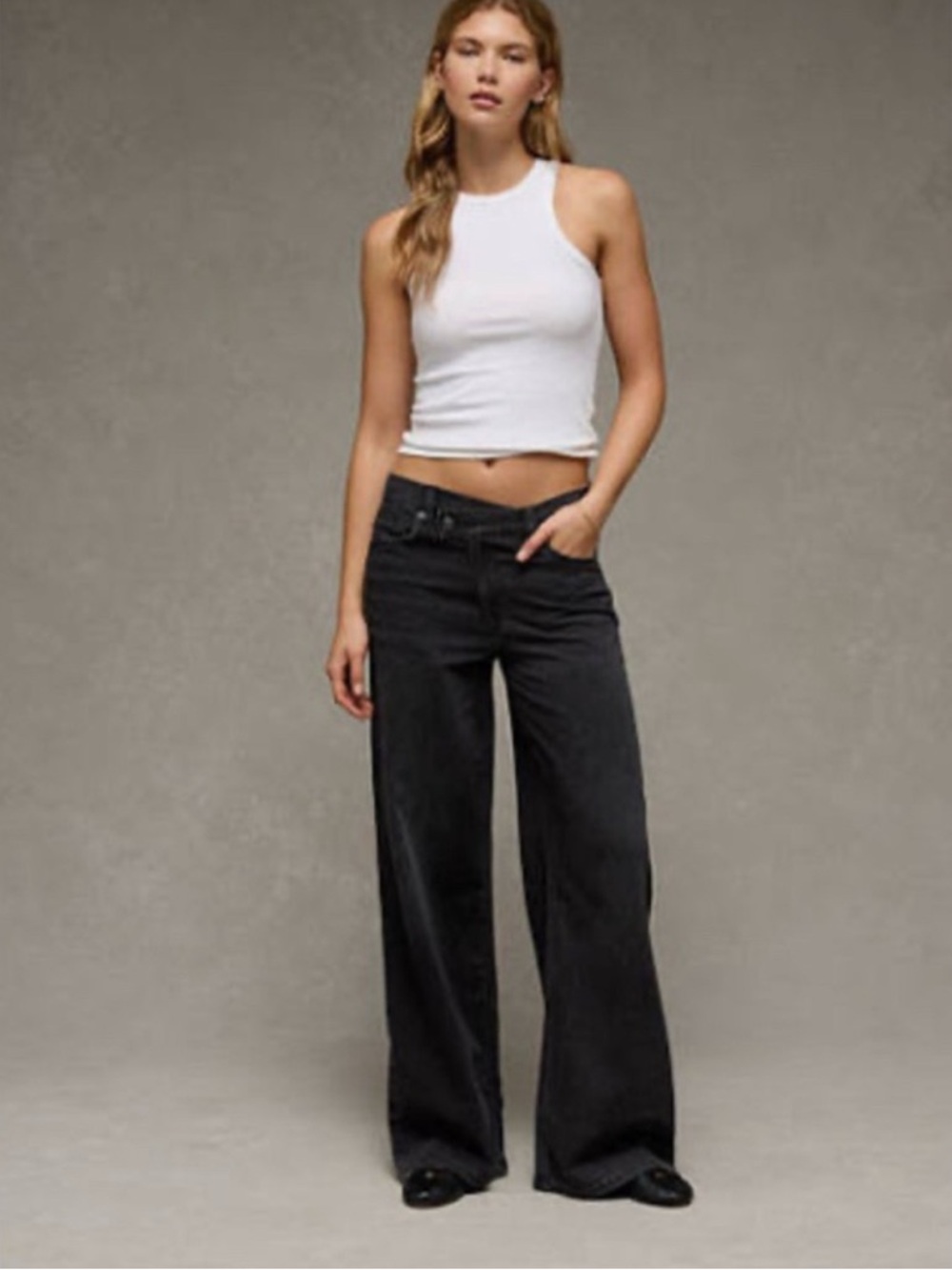 American Eagle Black super High-Rise Baggy Wide Leg Stretch Jeans 00 NWT black